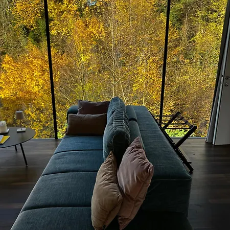 Luxus Design Apartment Mit Panoramafenster - See - & Waldblick, Wechselnde Kunst Zum Erwerb Lägenhet *